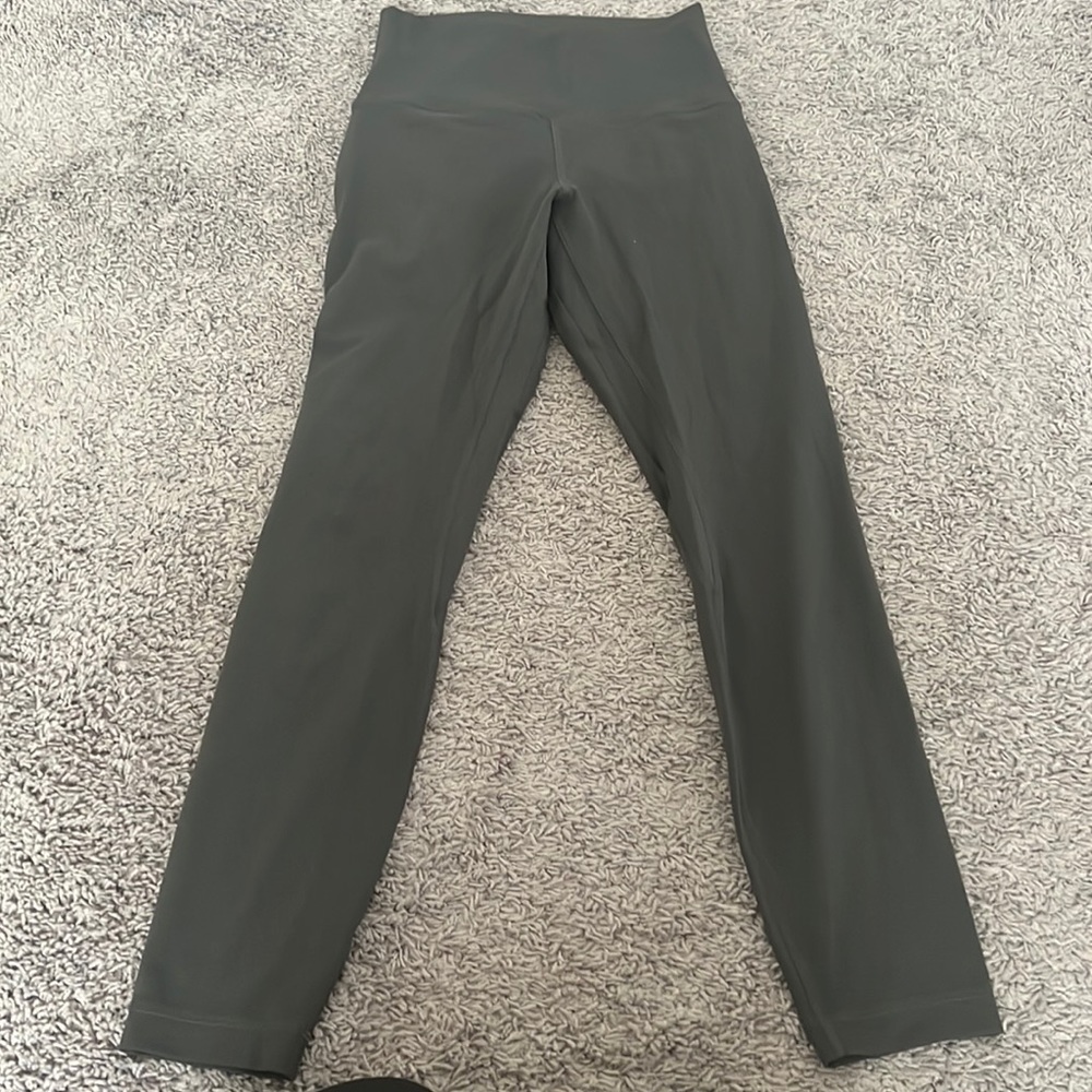 Lulu align size 4 25inch